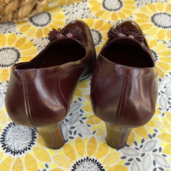 TOD’S OXBLOOD LEATHER TASSEL‎ HEEL SIZE 8 - Picture 6 of 8